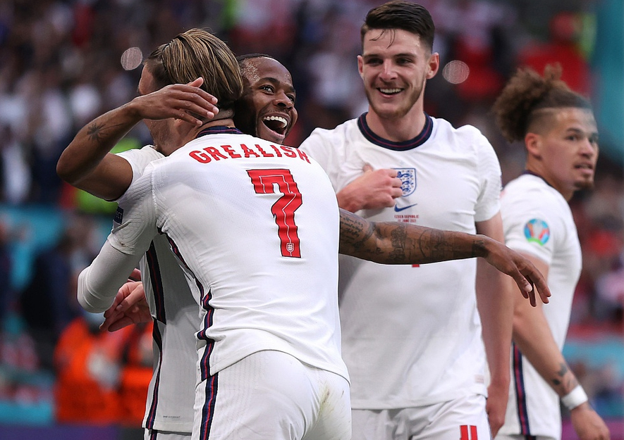 隐藏着庞杂 隐藏着庞杂