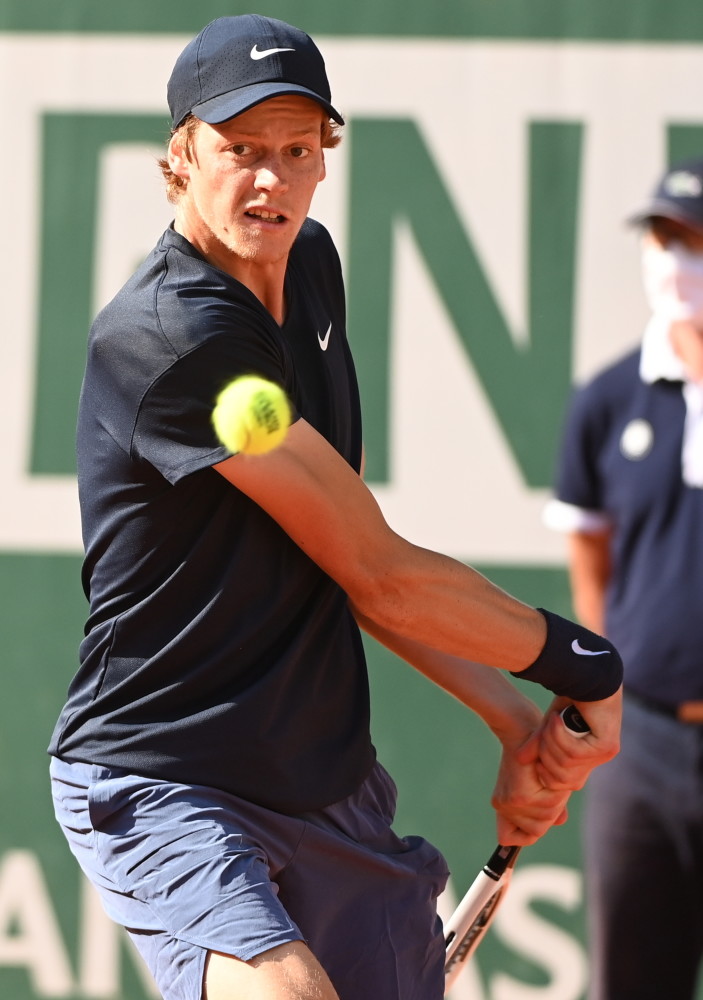 更是年轻一 更是年轻一