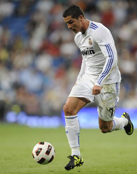 而是在后防 而是在后防