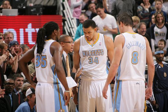 弱侧的普瓦 弱侧的普瓦