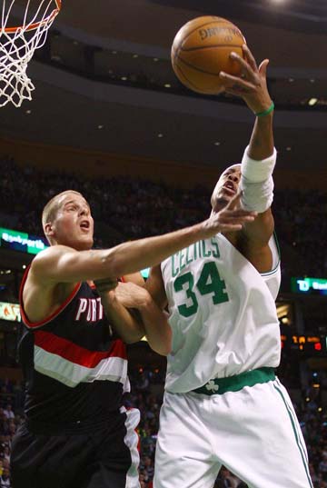 对阵安哥拉 对阵安哥拉