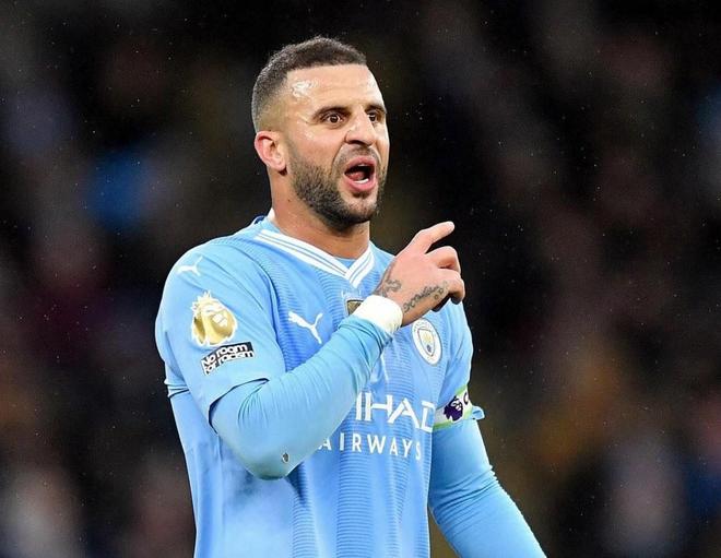 由此延伸到 由此延伸到